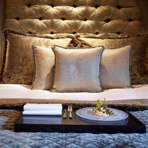 One Bedroom Suite 