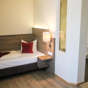 Budget Single Room