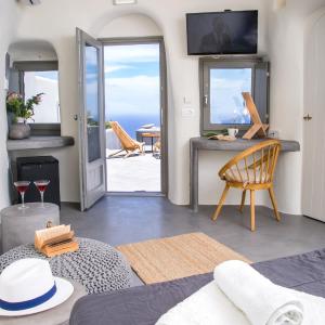 One-Bedroom Apartment Filotera