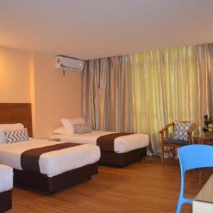 Superior Triple Room