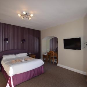 Refurbished Double with Balcony