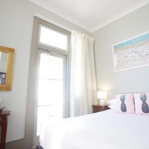 Standard Queen Room with Private Balcony Ocean Views