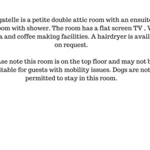 Bagatelle (Small Double) - Fourth Floor