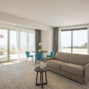 Suite with Sea View