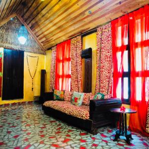 Honeymoon Suite