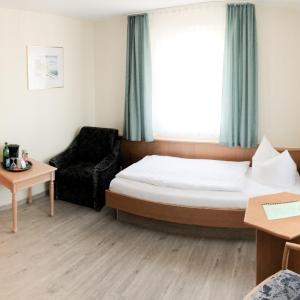Single Room 14