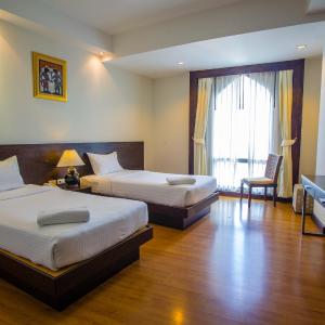 Superior Double Room with Two Double Beds