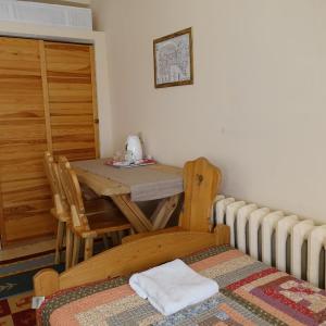 Deluxe Double Room with Extra Bed