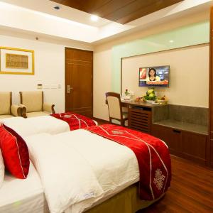 Executive Club Room