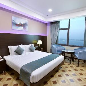 Deluxe King or Twin Room Sea View