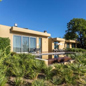 Three Bedroom Villa with Private Pool (6 Adults or 6 Adults + 1 Child)