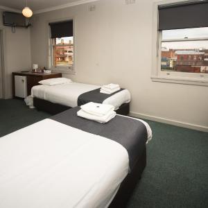 Standard Quadruple Room with Ensuite