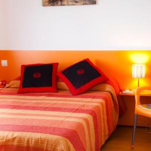 One-Bedroom Apartment with Bay View (3 Adults)