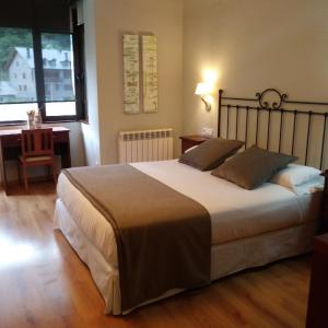 Double or Twin Room with View