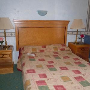 Comfort Single Room with Street View