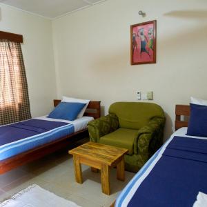 Standard Twin Room with Shared Bathroom