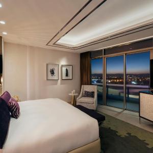 Deluxe Penthouse Suite with Billiard Room