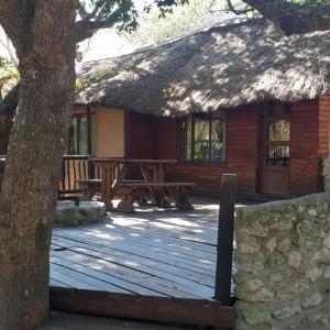 One-Bedroom Chalet - T2