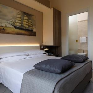 Double or Twin Room with Garden View