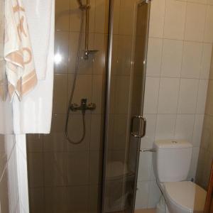 Quadruple Room with Private Bathroom