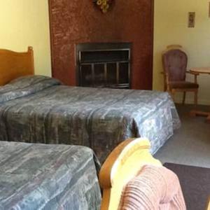 Superior Queen Room with Two Queen Beds