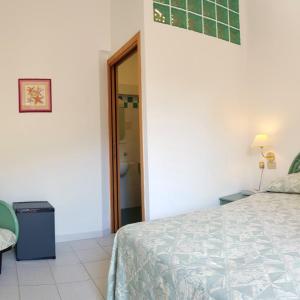 Large Double or Twin Room
