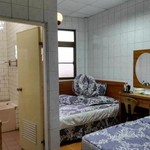 Economy Quadruple Room