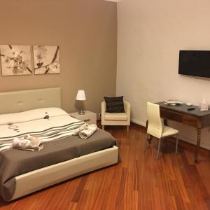 Quadruple Room with Private Bathroom