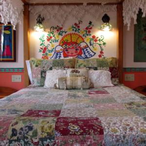Queen Room with Spa Bath