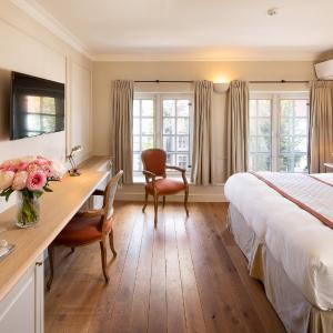  Executive Room with Canal View