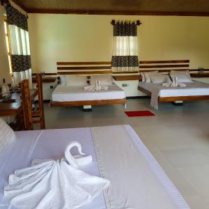 Deluxe King Suite