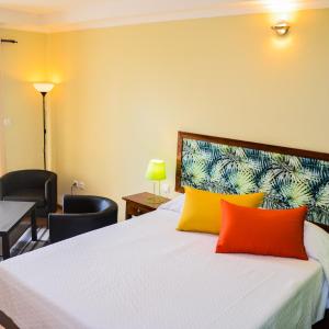 Double Room with Balcony and Sea View