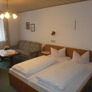 Large Double Room