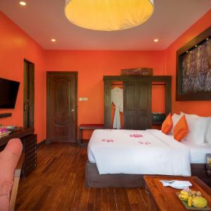Suite Pool View - Free USD15 Credit Spa