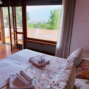 Superior Room with Balcony and Sea View