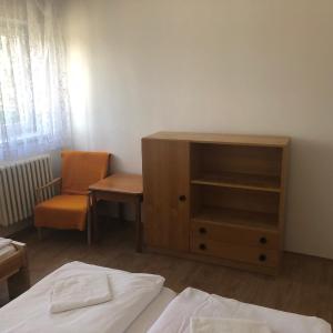 Economy Quadruple Room