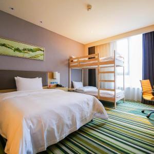 Standard Room with Double Bed and Bunk Bed