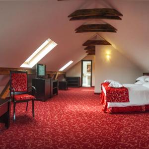 Family Suite - Attic