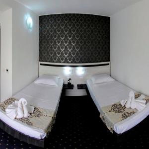 Double or Twin Room with City View