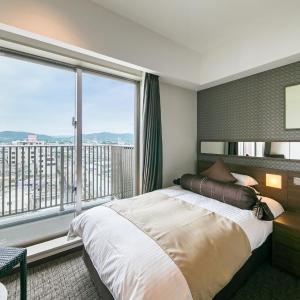 High Floor Twin Room with Balcony - Non-Smoking (Misaki Building)