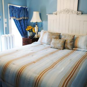 King Room with Spa Bath