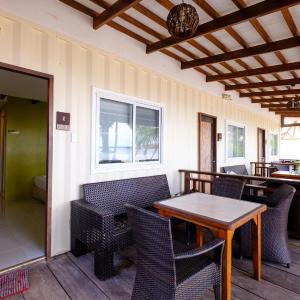 Ocean View Triple Room