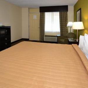 Double Room with Two Double Beds - Smoking