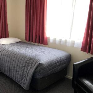 Large One-Bedroom Apartment
