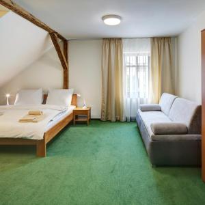 Large Double Room