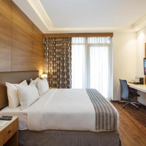 Junior Suite with Balcony - Free Airport Drop, 10% off on our selected Restaurants, Early Check-In and Late Check-Out by 2 hrs