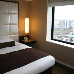 Semi Double Room - Non-Smoking 