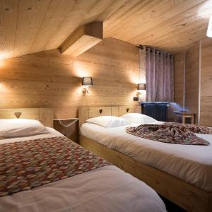 Economy Triple Room