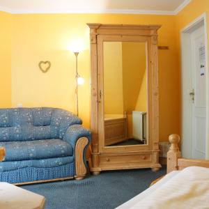 Classic Single Room with Balcony