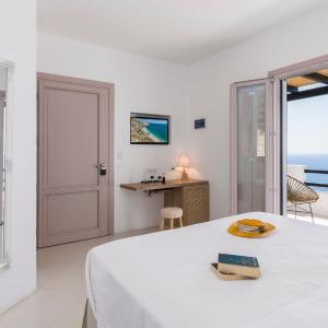 Deluxe Double Room with Sea View